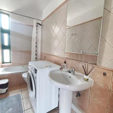 Dreaming Parque De Americas *